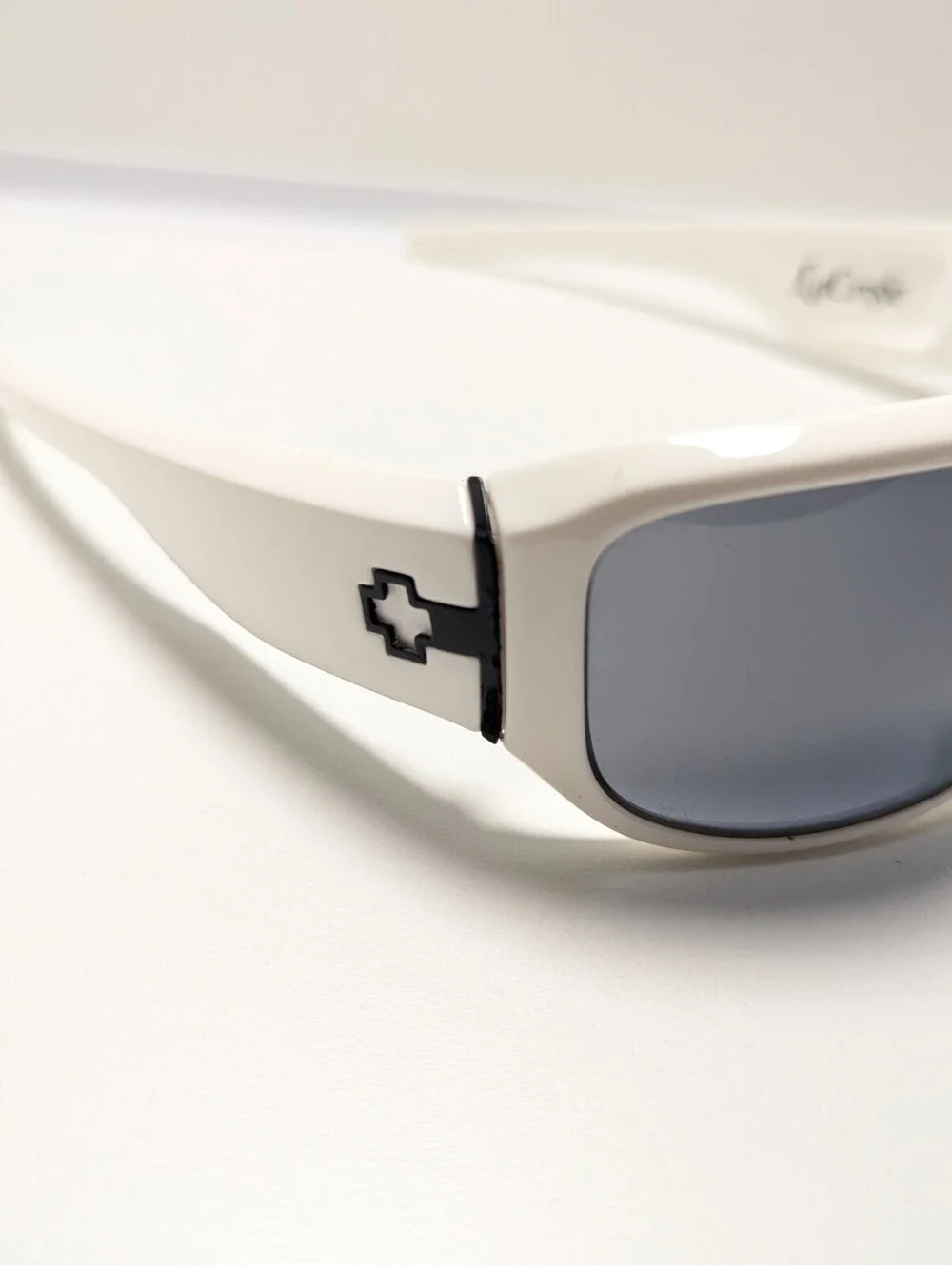 Spy+ Optic LaCrosse Mens White Wraparound Sunglasses Black Lens UV Protection